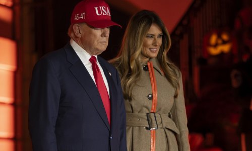 Donald i Melania Trump ostali bez teksta kad su vidjeli ovu dječju masku
