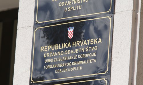 Dvojica pripadnika JNA optuženi za ratni zločin na drniškom području