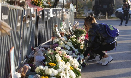 Krenulo masovno okupljanje u Novom Sadu, zbog nestanka struje pola grada nema vodu!