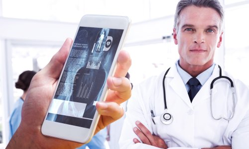 Virtualni doktor ili opasnost: Evo što morate znati prije nego što pitate A.I. za dijagnozu