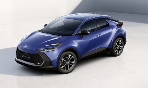 Toyota C-HR dobiva unaprijeđenu razinu opreme Mid+ i širi izbor GR Sport izvedbi