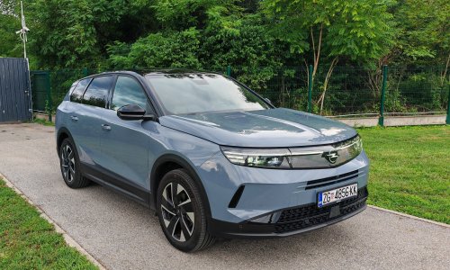 Vozili smo Opel Grandland 1.2 Turbo Hybrid: Lijepo dizajniran moderan poslovno-obiteljski C-SUV