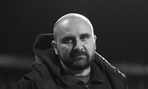 Nezapamćena tragedija na utakmici u Srbiji; preminuo trener Radničkog, imao 44 godine