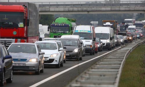 Vozačima na A4 jutros treba još više strpljenja: Kolona je duga četiri km, vozi se 40 km/h