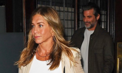 Oglasio se dečko Jennifer Aniston: 'Ako je ovo san, ne želim se probuditi'