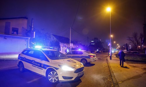 Dva auta gorila na zagrebačkom Trnju, osumnjičeni u rukama policije