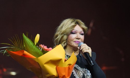 Sličnost koja oduzima dah: Kći Nede Ukraden opet ukrala show na maminom koncertu