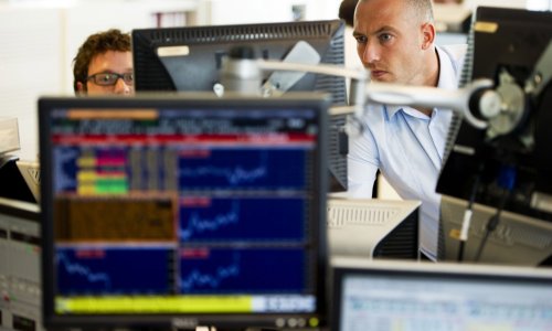 Europske burze blago porasle na kraju tjedna: I dalje traje pritisak na tehnološki sektor