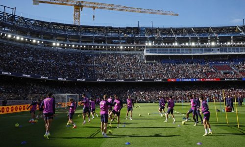 Barcelona se nakon 894 dana vratila na Camp Nou