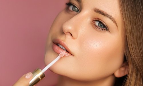 Ovaj beauty proizvod obožavali smo u 2000-ima, a sad je opet veliki hit