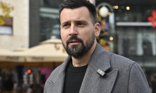 'Izložba o autoru Memoranduma SANU-a je nedopustiva. Pozivam Pupovca da se izjasni!'