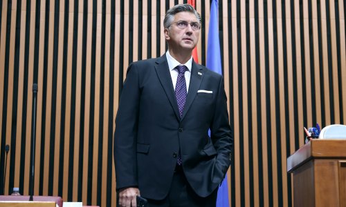 Plenković došao u Sabor, čeka ga 40 pitanja: 'Možda danas bude super'