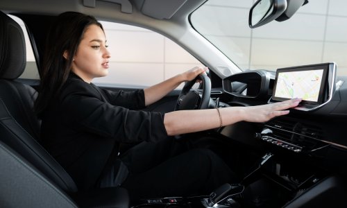 Svi ih dodirujemo: Ovo su najprljavija mjesta u taksijima i Uberu