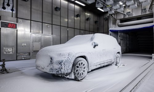 Mercedes-Benz testira novi GLB i pri najnižim temperaturama: Simuliranje temperature do -40°C