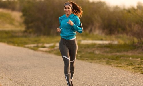 Vježbanje na prazan želudac novi je hit za gubitak kilograma; evo kako brže smršavjeti