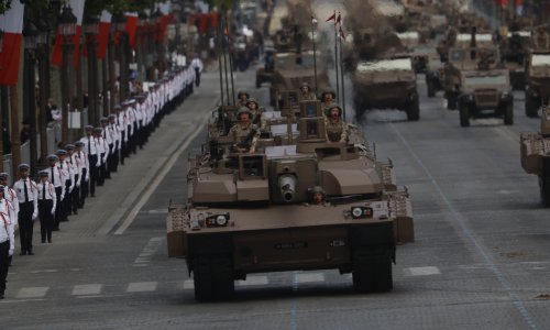 Odgovor na rastuće prijetnje iz Rusije: Europska nuklearna sila nakon 30 godina vraća vojnu službu