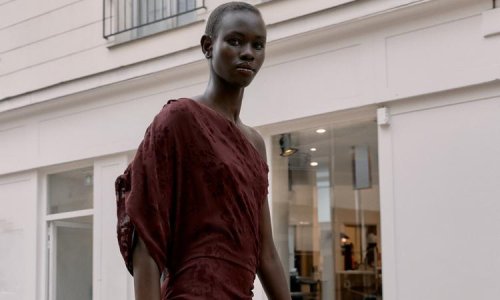 Osvaja na prvi pogled: Ova Zarina haljina kao stvorena je za svečane prigode