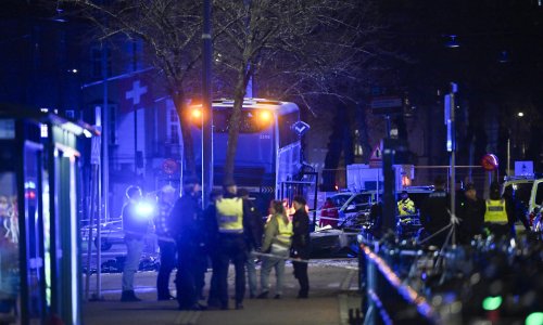Tragedija u Stockholmu: Tri osobe izgubile život u naletu autobusa