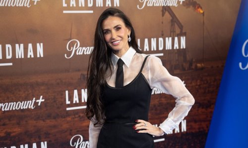 Plijeni seksepilom i kada je zakopčana do grla: Demi Moore oduševila izdanjem