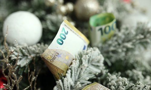 Kolike su božićnice u državnim firmama? Evo tko ima najviše razloga za sreću