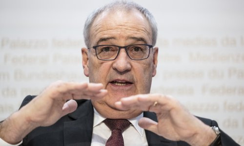 Kritiziraju ga da se predao Trumpu, a sada se brani: 'Nismo prodali dušu vragu'