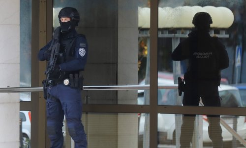 Dojava o bombi u Splitu pred suđenje Petraku i skupini: Policija naložila evakuaciju