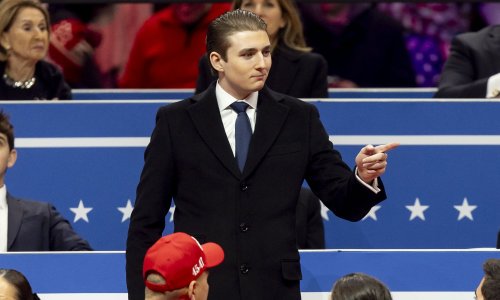 Optužili su ga da je opsovao: Evo što je Barron Trump zapravo rekao Joeu Bidenu