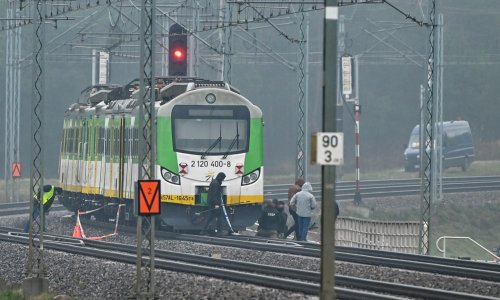 Tusk: Dizanje pruge u zrak na relaciji Varšava-Lublin je čin neviđene sabotaže