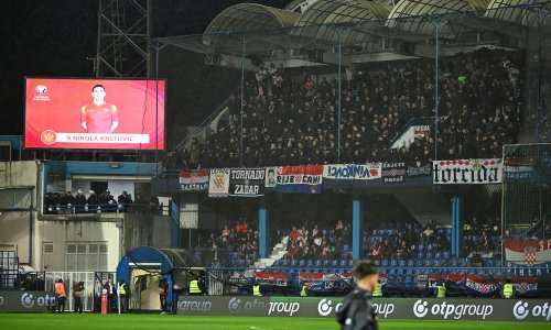 'Za dom spremni' orilo se stadionom u Podgorici; evo kako su reagirali Crnogorci