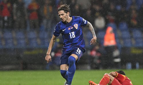 Vatreni igra na neprirodnoj poziciji, a oduševljava i zabija: Gdje god me se stavi...