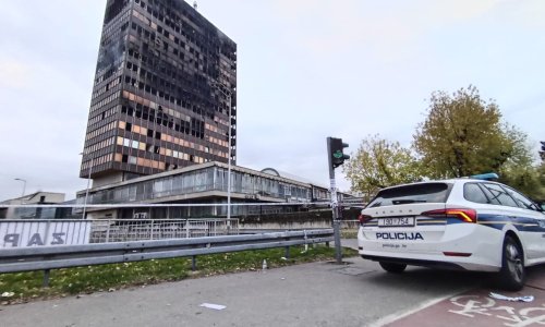 Tportal uživo ispred Vjesnika: Pogledajte kakva je situacija, policija usmjerava promet