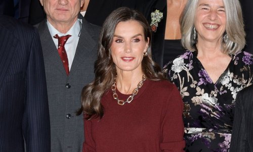 Svi su očekivali još jednu haljinu, a kraljica Letizia iznenadila je modnim izborom