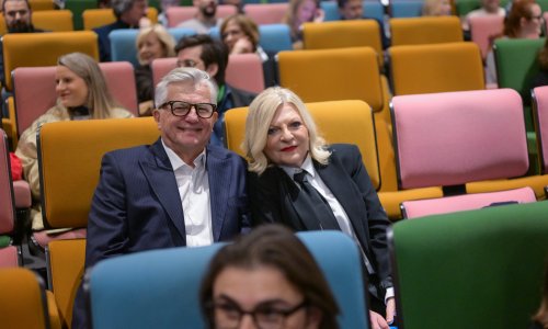 Dubravko Merlić i Željka Ogresta na važnu premijeru stigli u društvu sina i kćeri