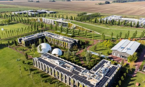 U Zagrebu ćete moći upisati dijete u školu koja ima vlastiti dvorac, konjički klub i STEM kampus