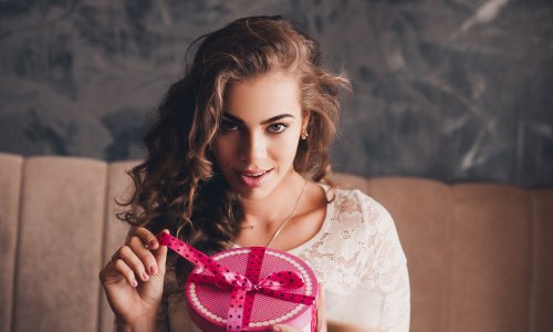 Ovo je top 10 parfema koji se ove sezone najviše poklanjaju - a evo i zašto