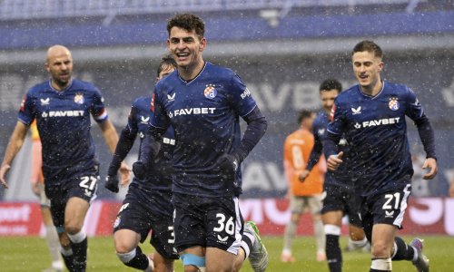 Sjajni Dinamo rano slomio Varaždin. Pogledajte odlične golove Domingueza i McKenne