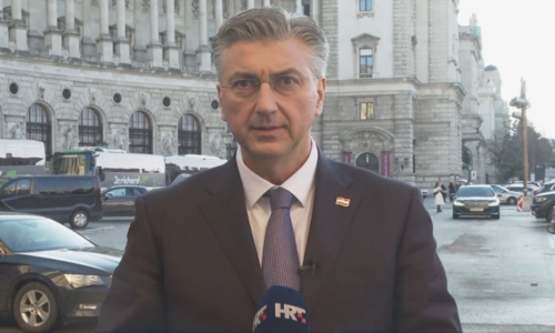 Plenković razgovarao sa Zelenskim pa otkrio koji dio mirovnog plana je Ukrajincima sporan
