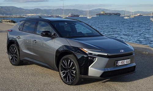 Isprobali smo osvježenu Toyotu bZ4X: Temeljito obnovljen prvi BEV model Toyote je veliki korak naprijed