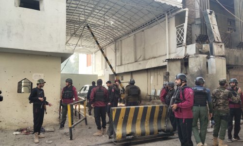 Teroristi napali sjedište pakistanske vojne postrojbe: Neki su možda još uvijek postaji