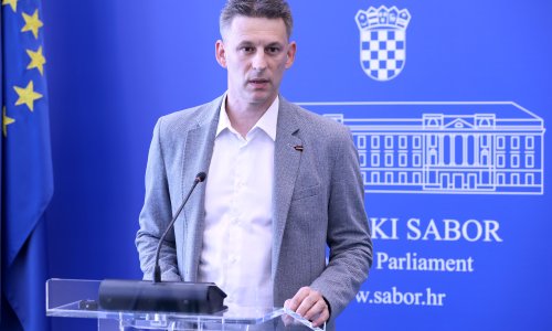Petrov: 'Nemate pravo poskupljivati dopunsko ako ne znamo što građani time dobivaju'