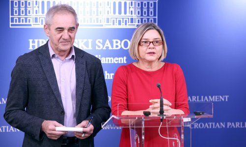 Možemovci od Vlade traži odgovore: Univerzalni dječji doplatak nije ni na vidiku