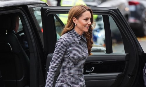 Stoji joj kao salivena: Kate Middleton zadivila u efektnoj haljini iz ormara