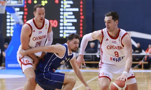 Hrvatska košarkaška reprezentacija predstavila nove dresove: Pogledajte kako izgledaju