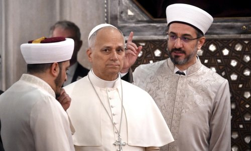 Papa želi 'barem jedan dan mira', Rusija neće poslušati