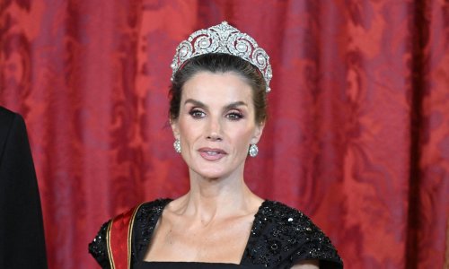 Kraljica Letizia dugo nije bila ovako elegantna: Uz nježnu tijaru odabrala 'opake' cipele