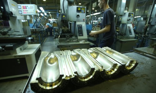 Porasle zalihe gotovih industrijskih proizvoda