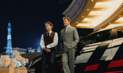 Brad Pitt postaje novo zaštitno lice nadolazećeg Mercedes-AMG GT 4-vratnog Coupea: Pogledajte video