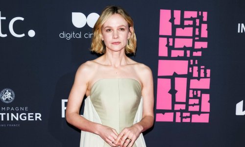 Poput moderne princeze: Lijepa glumica zasjala u divnoj haljini očaravajuće nijanse