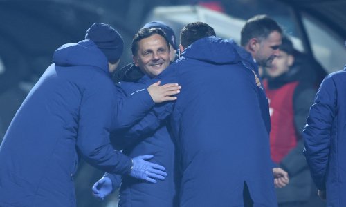 Ludnica na klupi Dinama! Pogledajte kako se slavi gol, jedan član stožera oduševio navijače