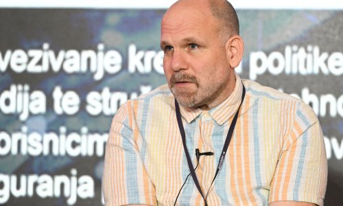 Petarde imaju štetne učinke na osobe s invaliditetom: Iznenadni zvukovi i bljeskovi mogu izazvati snažnu reakciju